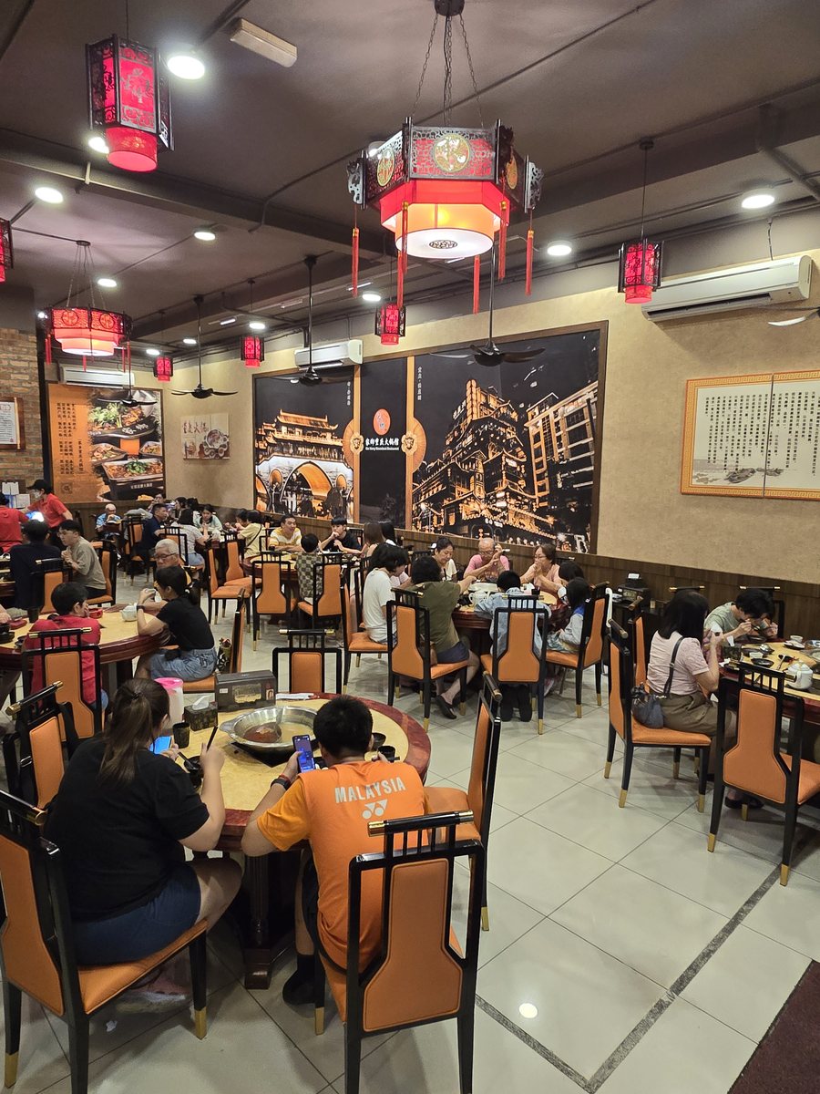 Elite Avenue 分店用餐实况